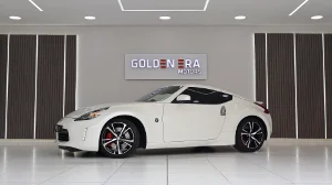Used  2018 Nissan 370Z coupe auto