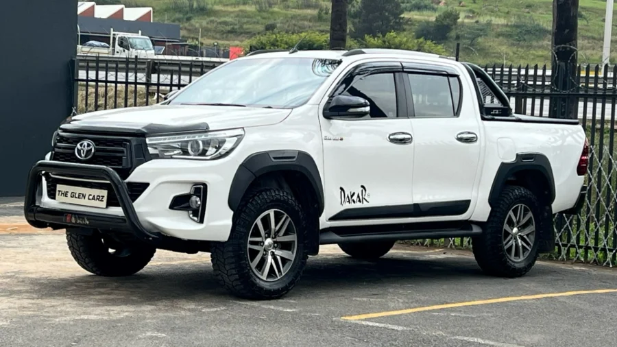 Used  2020 Toyota Hilux 2.8GD-6 double cab 4x4 Raider Dakar auto - THE GLEN CARZ