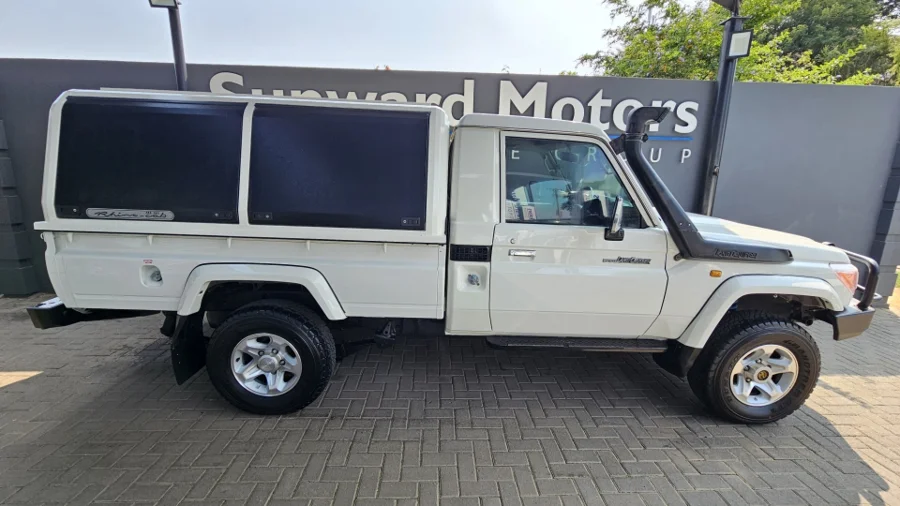 Used  2016 Toyota Land Cruiser 79 4.5D-4D V8 single cab LX - Sunward Motors