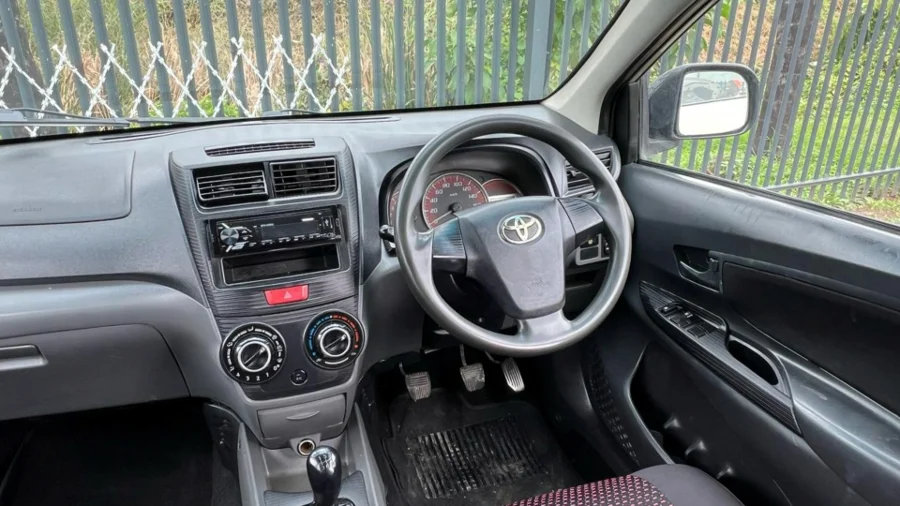 Used  2015 Toyota Avanza 1.5 SX - THE GLEN CARZ