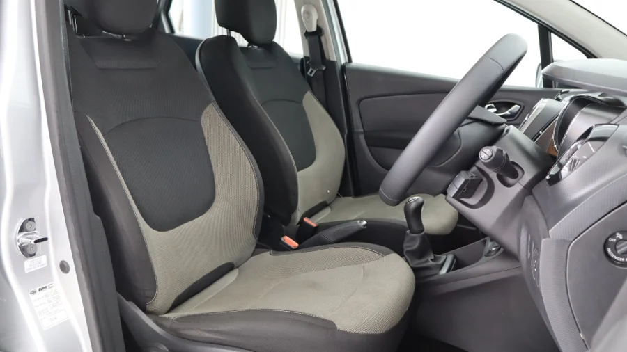 Used 2015 Renault Captur 66kW turbo Dynamique - Golden Era Motors Used 2015 Renault Captur 66kW turbo Dynamique - Golden Era Motors