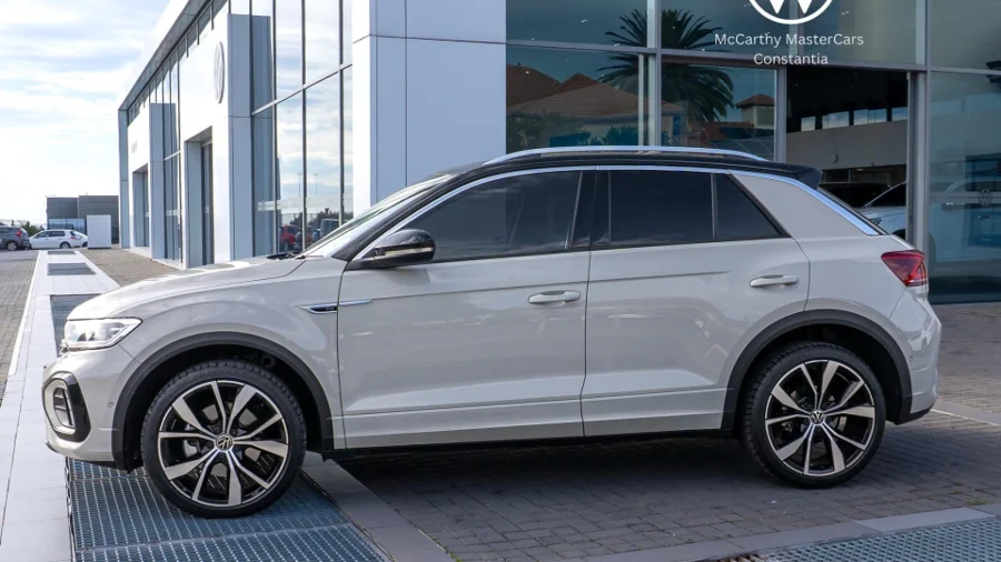 Demo 2025 VW T-Roc 2.0TSI 4Motion R-Line - McCarthy VW Constantia Demo 2025 VW T-Roc 2.0TSI 4Motion R-Line - McCarthy VW Constantia