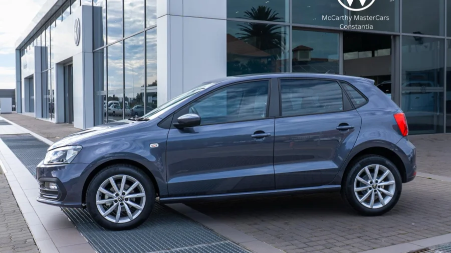 Demo 2025 VW Polo Vivo hatch 1.6 Style - McCarthy VW Constantia Demo 2025 VW Polo Vivo hatch 1.6 Style - McCarthy VW Constantia