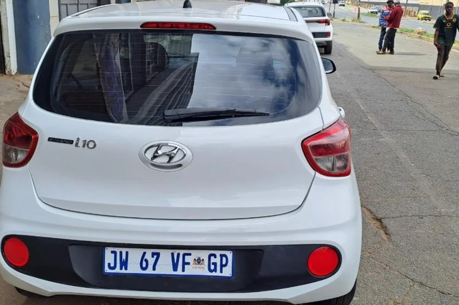 Used  2017 Hyundai Grand i10 1.25 Fluid - Uptown Cars