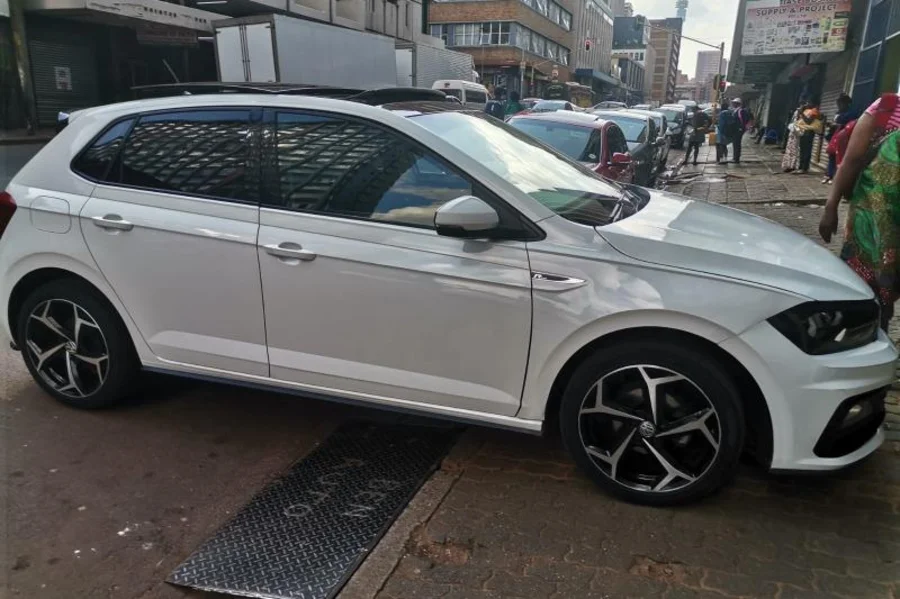 Preloaded Image 3 Preloaded Image 3