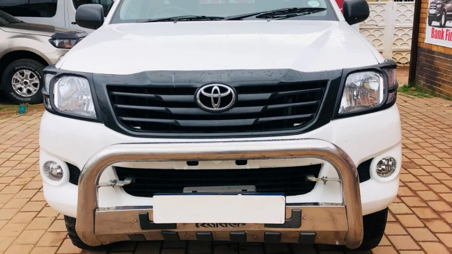 Used  2013 Toyota Hilux 2.5D-4D - SG Cars