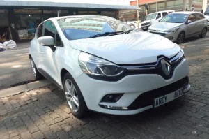Used  2018 Renault Clio 1.4 Expression 5-door