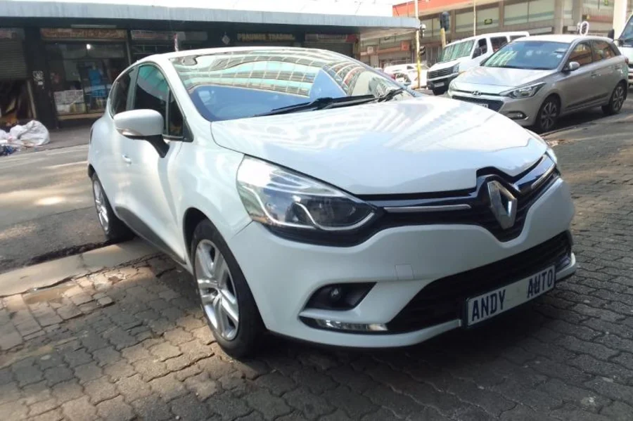 Used  2018 Renault Clio 1.4 Expression 5-door - Andy Auto Used  2018 Renault Clio 1.4 Expression 5-door - Andy Auto