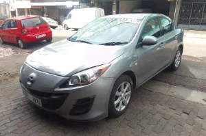 Used  2012 Mazda Mazda3 sedan 1.6 Active