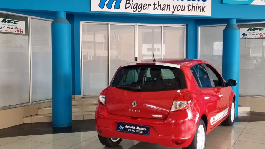 Used 2010 Renault Clio 1.6 S - Arnold Motors CC Used 2010 Renault Clio 1.6 S - Arnold Motors CC