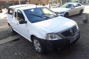 Used  2019 Nissan NP200 1.6i safety pack