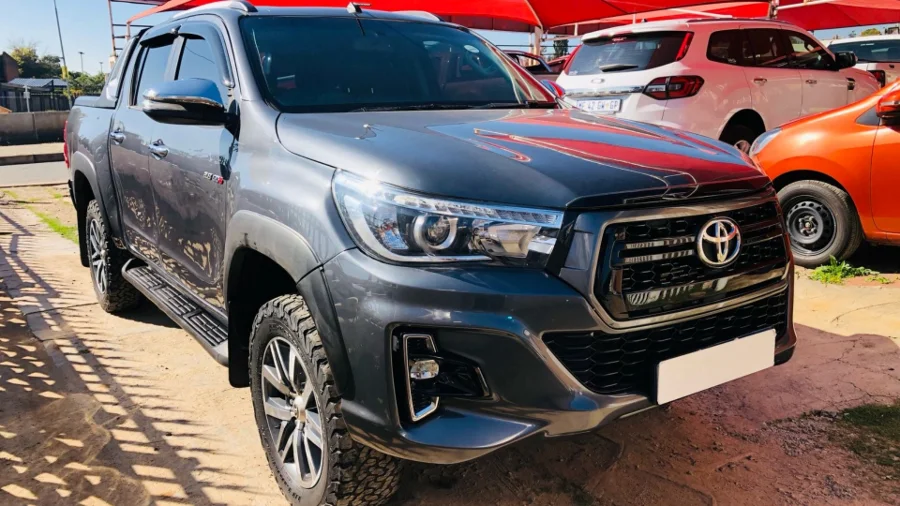Used  2018 Toyota Hilux 2.8GD-6 double cab Raider Dakar auto - SG Cars
