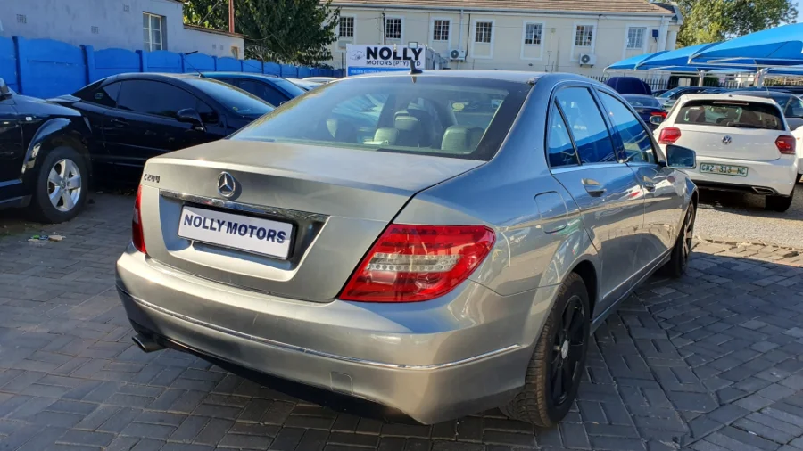 Used 2011 Mercedes Benz C-Class C200 auto - Nolly Motors Used 2011 Mercedes Benz C-Class C200 auto - Nolly Motors