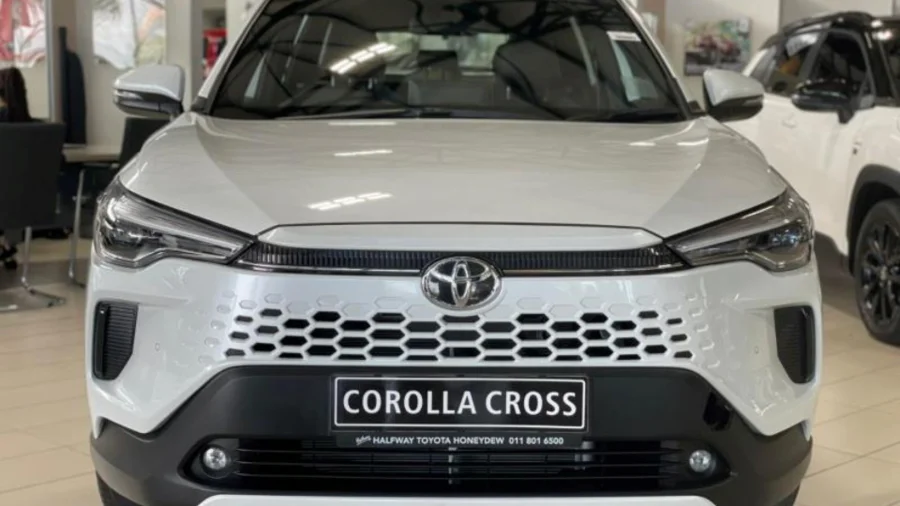 New 2025 Toyota Corolla Cross 1.8 XS - Halfway Toyota Honeydew New 2025 Toyota Corolla Cross 1.8 XS - Halfway Toyota Honeydew