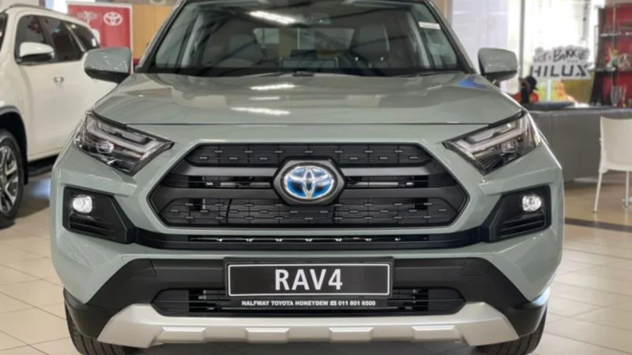 New 2025 Toyota RAV4 2.5 Hybrid GX-R E-Four - Halfway Toyota Honeydew New 2025 Toyota RAV4 2.5 Hybrid GX-R E-Four - Halfway Toyota Honeydew