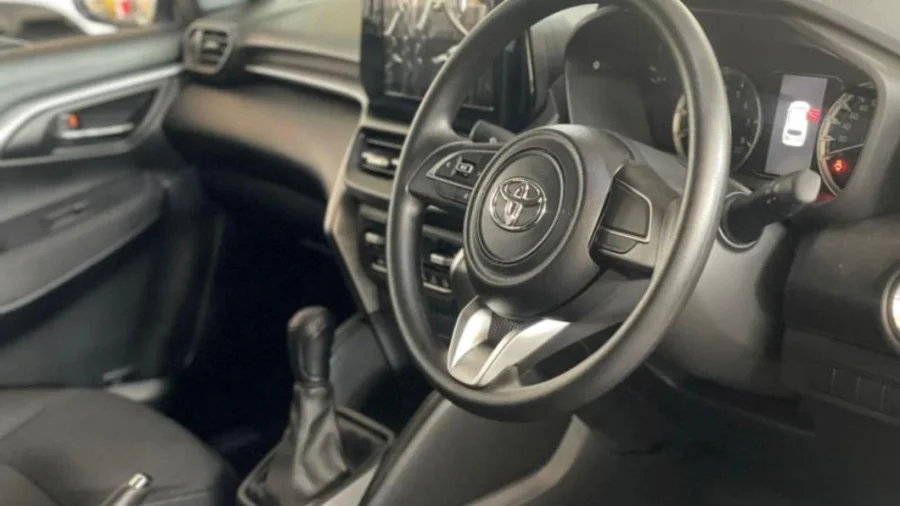 New 2025 Toyota Urban Cruiser 1.5 XS - Halfway Toyota Honeydew New 2025 Toyota Urban Cruiser 1.5 XS - Halfway Toyota Honeydew