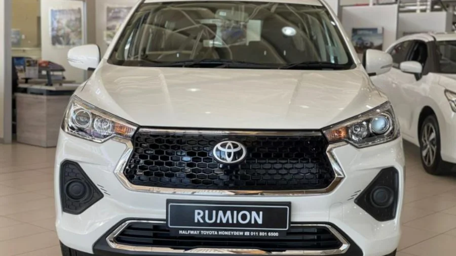 New 2025 Toyota Rumion 1.5 SX manual - Halfway Toyota Honeydew New 2025 Toyota Rumion 1.5 SX manual - Halfway Toyota Honeydew