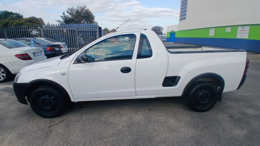 Used 2009 Opel Corsa 1.4 Cosmo - Carbase Auto Used 2009 Opel Corsa 1.4 Cosmo - Carbase Auto