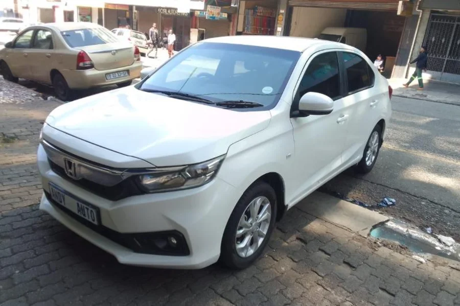 Used 2017 Honda Amaze 1.2 Comfort auto - Andy Auto Used 2017 Honda Amaze 1.2 Comfort auto - Andy Auto