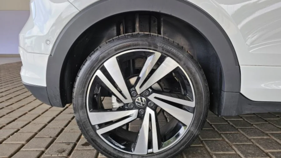 Used 2024 VW T-Cross 1.0TSI 85kW Highline - McCarthy VW Wonderboom Used 2024 VW T-Cross 1.0TSI 85kW Highline - McCarthy VW Wonderboom