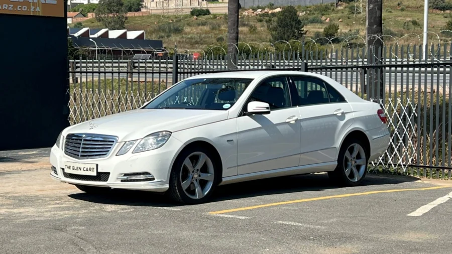 Used 2010 Mercedes-Benz E-Class E250 Avantgarde - THE GLEN CARZ Used 2010 Mercedes-Benz E-Class E250 Avantgarde - THE GLEN CARZ