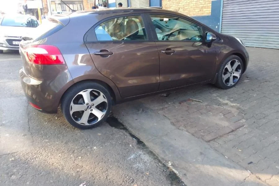 Used  2015 Kia Rio hatch 1.4 Tec - Andy Auto Used  2015 Kia Rio hatch 1.4 Tec - Andy Auto