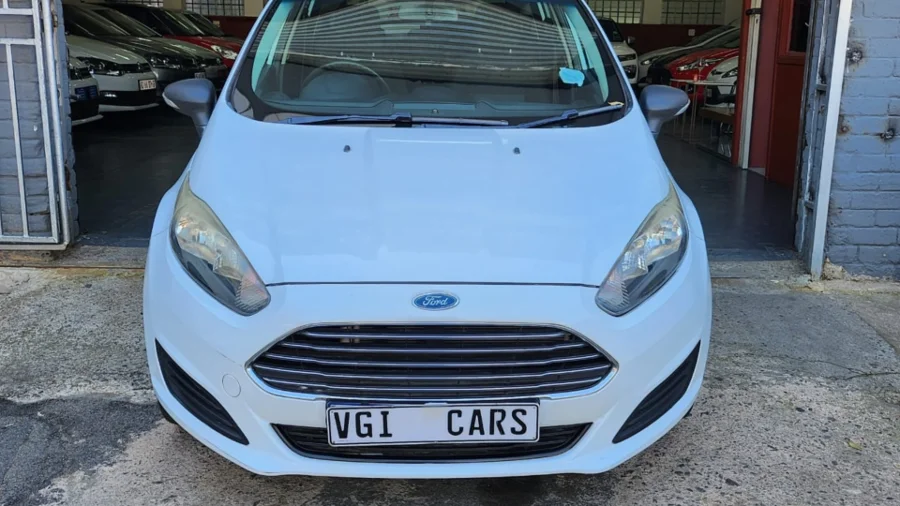 Used  2015 Ford Fiesta 5-door 1.4 Ambiente - Venture Giant Investment