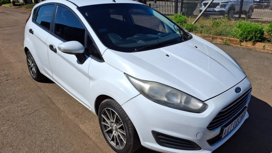 Used  2016 Ford Fiesta 5-door 1.4 Trend - AutoDCars