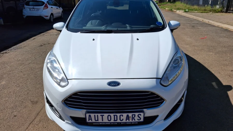 Used  2018 Ford Fiesta 5-door 1.0T Titanium - AutoDCars