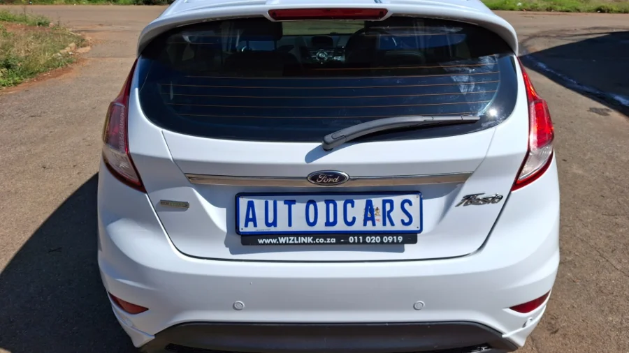 Used  2018 Ford Fiesta 5-door 1.0T Titanium - AutoDCars