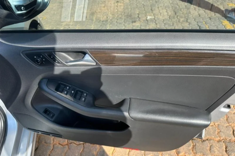 Used  2015 VW Jetta 1.4TSI Comfortline auto - Happy DC Motors