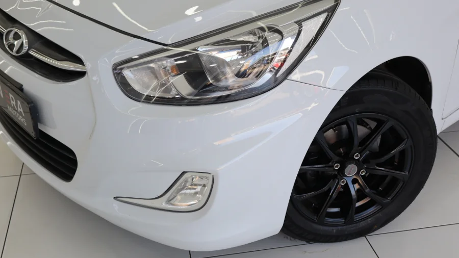 Used 2018 Hyundai Accent sedan 1.6 Fluid - Golden Era Motors Used 2018 Hyundai Accent sedan 1.6 Fluid - Golden Era Motors