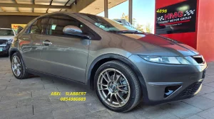 Used  2009 Honda Civic hatch 1.8 VXi
