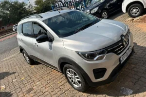 Used  2022 Renault Triber 1.0 Life