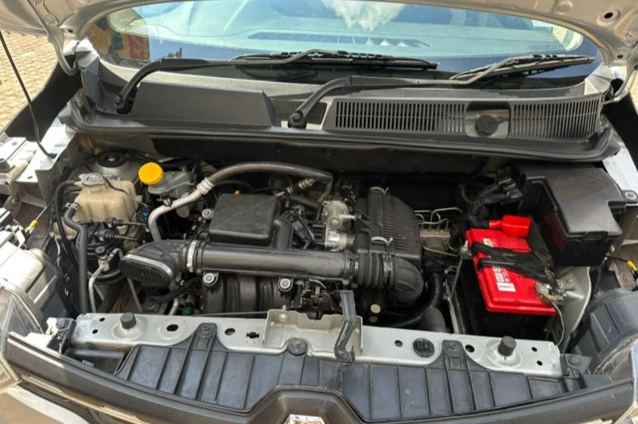 Used  2022 Renault Triber 1.0 Life - Happy DC Motors