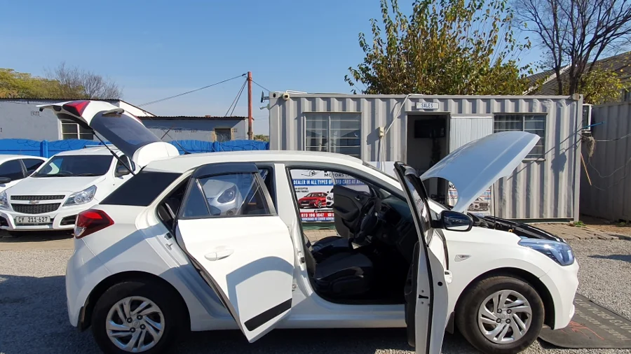 Used  2015 Hyundai i20 1.2 Motion - Nolly Motors Used  2015 Hyundai i20 1.2 Motion - Nolly Motors