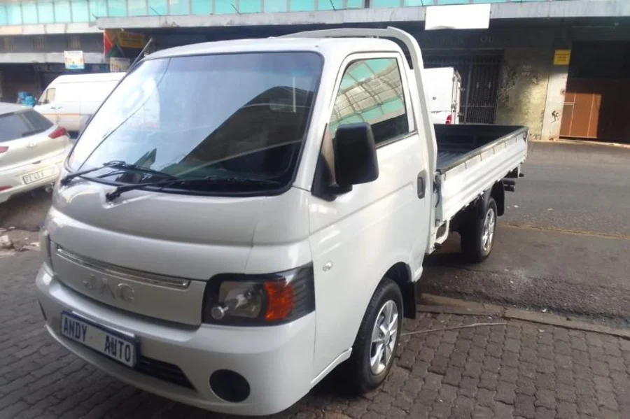 Used 2023 JAC X200 2.8TDi 68kW 1.5-ton single cab dropside - Andy Auto Used 2023 JAC X200 2.8TDi 68kW 1.5-ton single cab dropside - Andy Auto