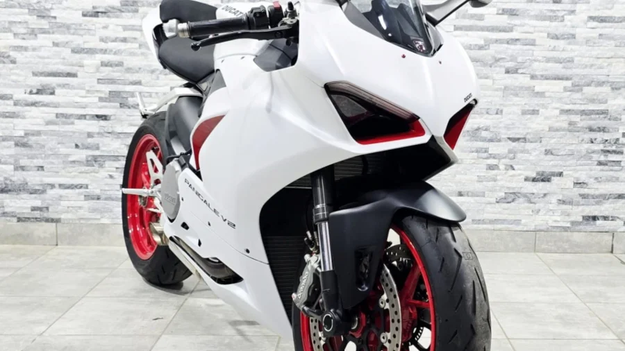 2023 Ducati V2 Panigale - JMD Motorcycles 2023 Ducati V2 Panigale - JMD Motorcycles