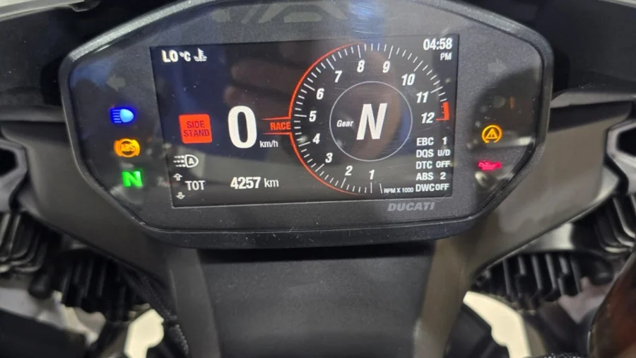 2023 Ducati V2 Panigale - JMD Motorcycles 2023 Ducati V2 Panigale - JMD Motorcycles