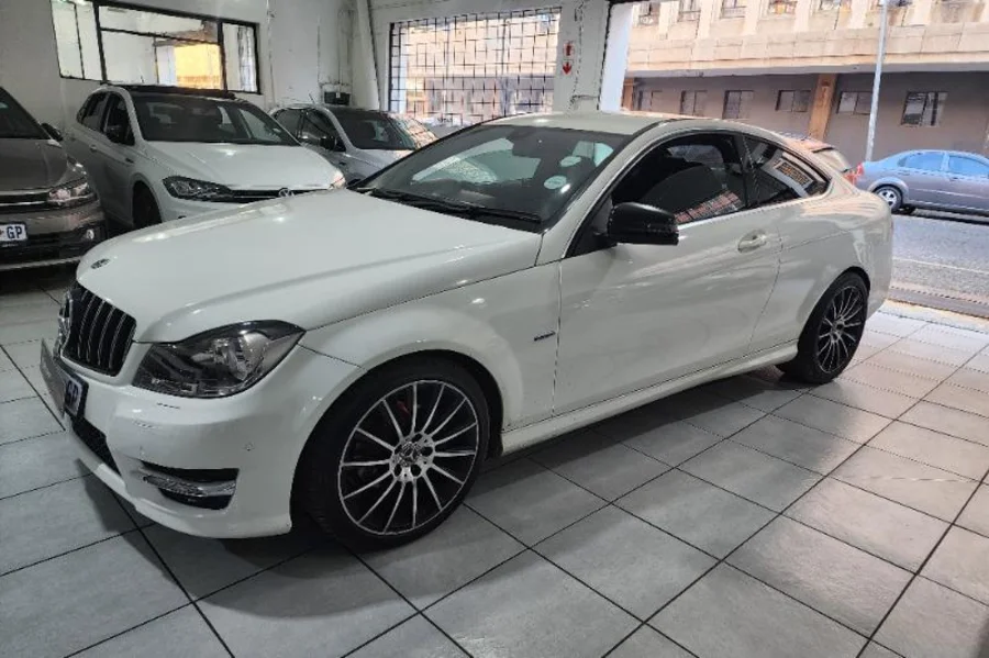 Used  2012 Mercedes Benz C-Class C180 coupe - GAPP Motors