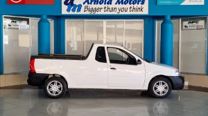 Used  2022 Nissan NP200 1.6i Stealth