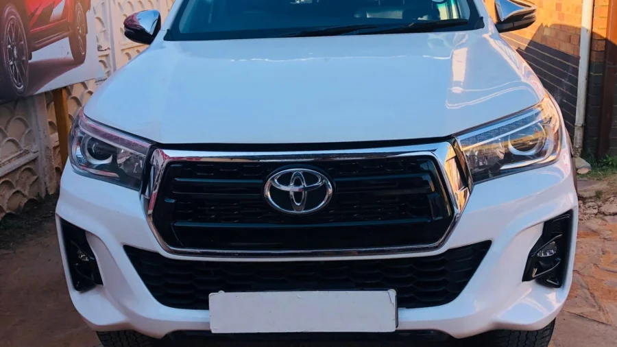 Used  2018 Toyota Hilux 2.8GD-6 double cab Raider - SG Cars