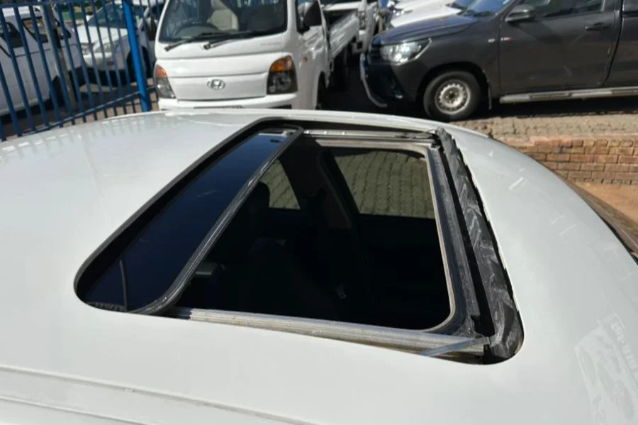 Used  2012 BMW 3 Series 320i auto - Happy DC Motors