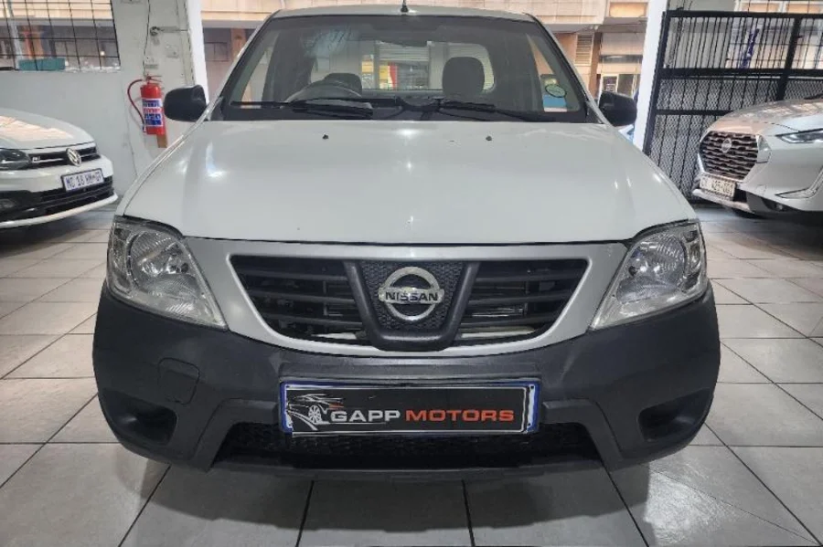Used  2022 Nissan NP200 1.6i Stealth - GAPP Motors