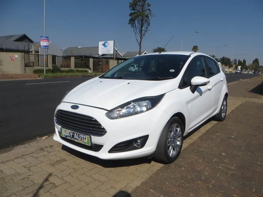 Used  2016 Ford Fiesta 5-door 1.5TDCi Trend - Skyview Autos Used  2016 Ford Fiesta 5-door 1.5TDCi Trend - Skyview Autos