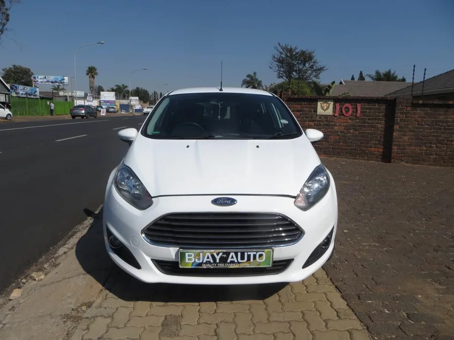 Used  2016 Ford Fiesta 5-door 1.5TDCi Trend - Skyview Autos Used  2016 Ford Fiesta 5-door 1.5TDCi Trend - Skyview Autos