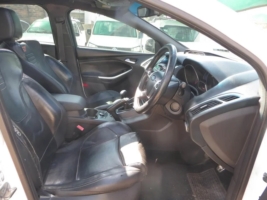Used  2014 Ford Focus ST 3 - Skyview Autos Used  2014 Ford Focus ST 3 - Skyview Autos