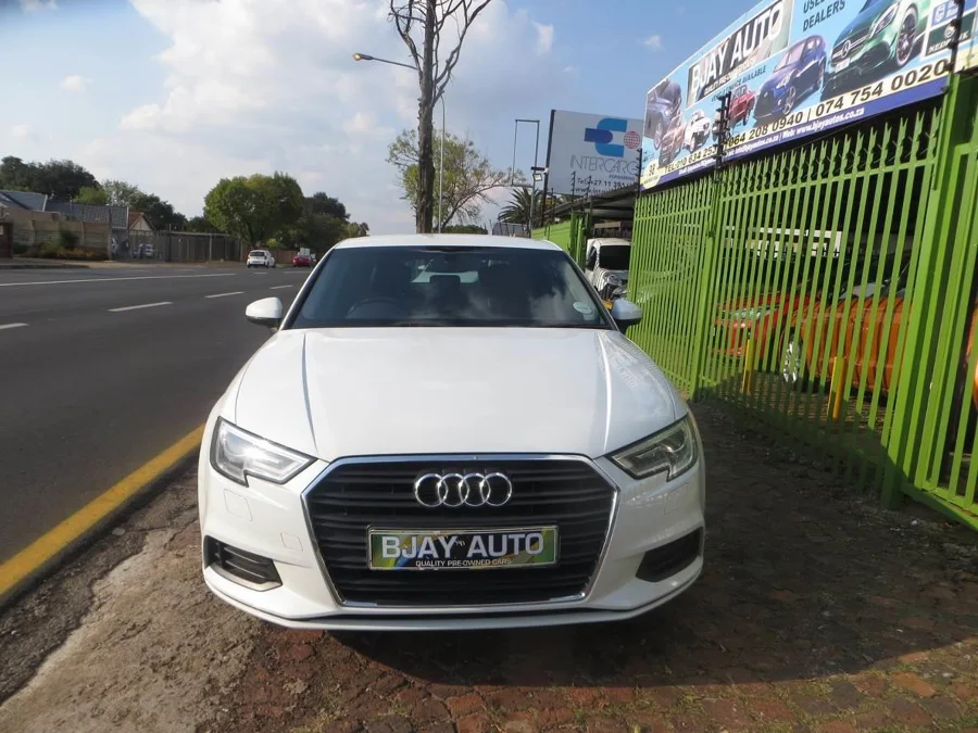Used  2019 Audi A3 sedan 30TFSI S line - Skyview Autos