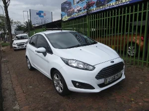 Used  2015 Ford Fiesta 5-door 1.0T Trend auto