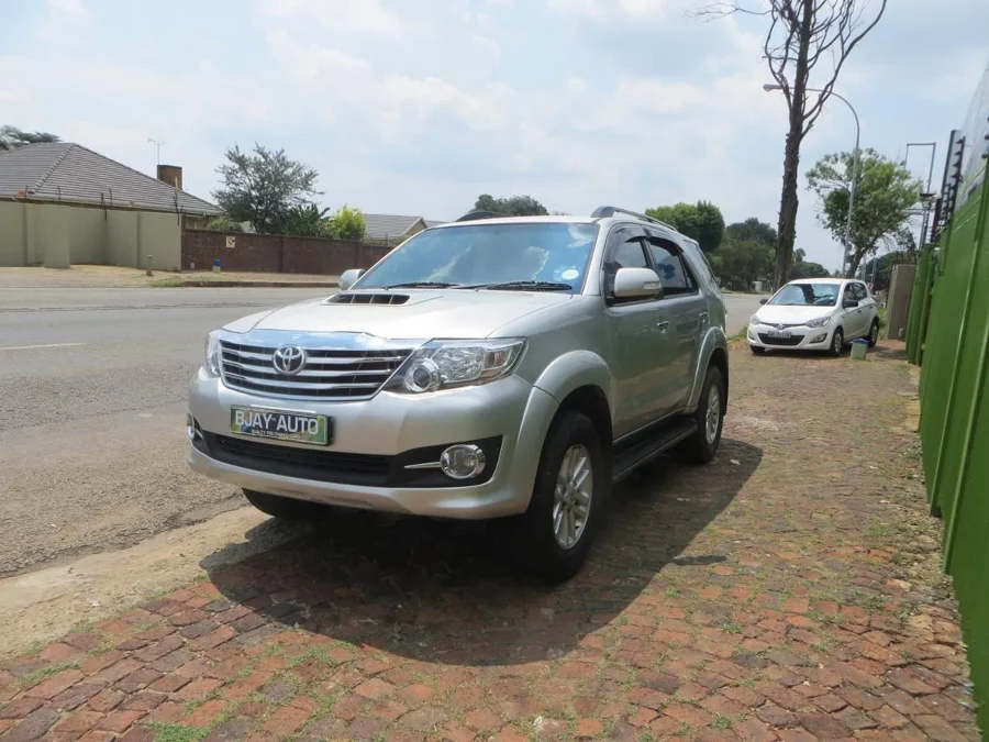 Used 2013 Toyota Fortuner 2.5D-4D - Skyview Autos Used 2013 Toyota Fortuner 2.5D-4D - Skyview Autos